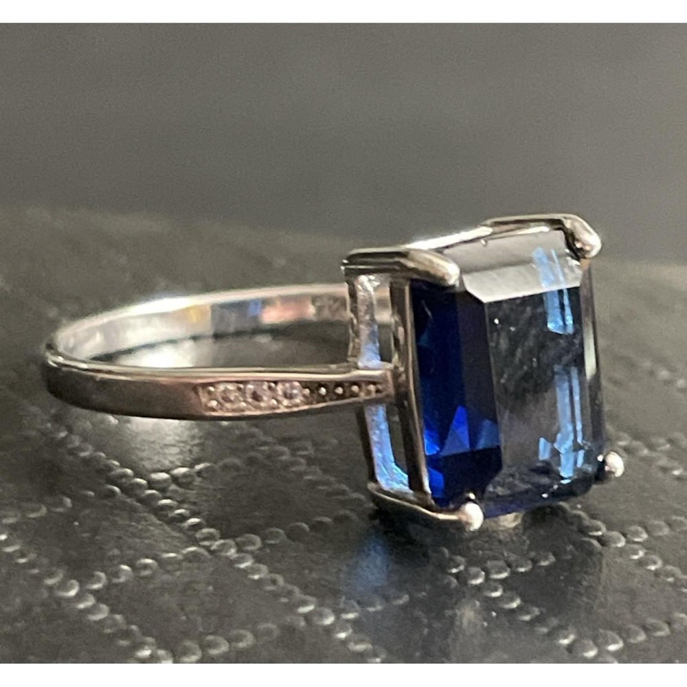 Serling Silver Ring Cocktail Solitaire Glass Rhinestone 925 Size 7.75 Blue
